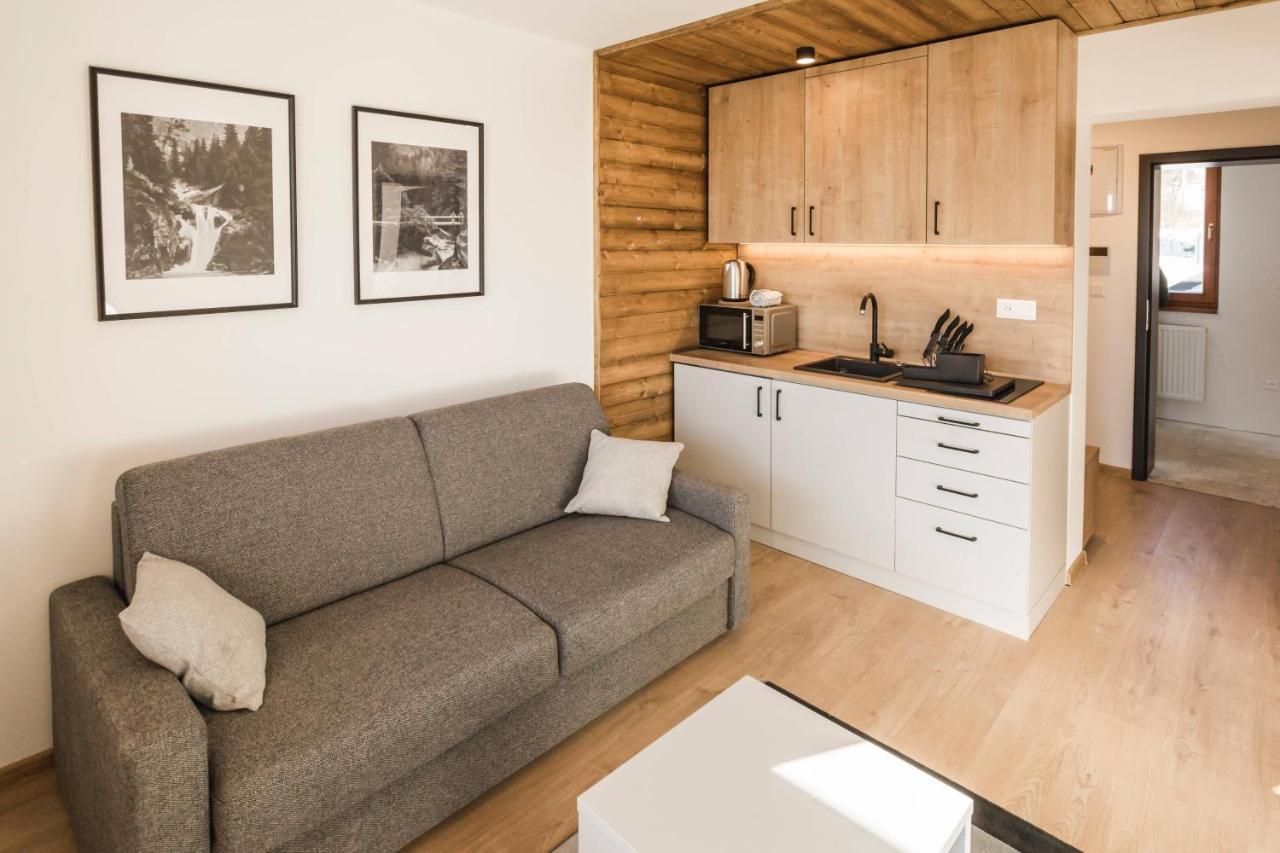 Arietes Marmont Apartmany Štrbské Pleso Exteriör bild